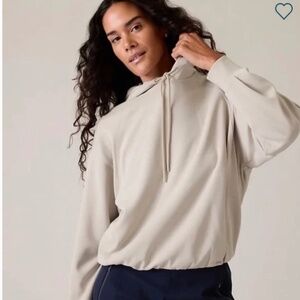 ATHLETA Seasoft Bubble Hem Hoodie Pullover Sweatshirt in Abalone Cream